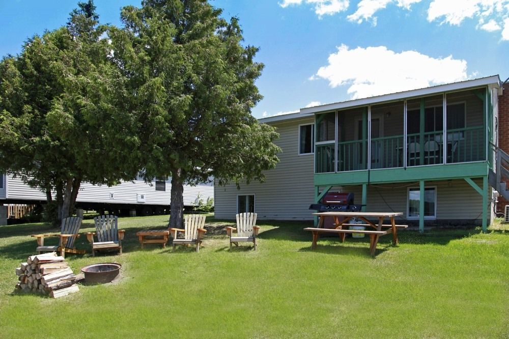Sunny Hill Resort Barrys Bay Exteriör bild